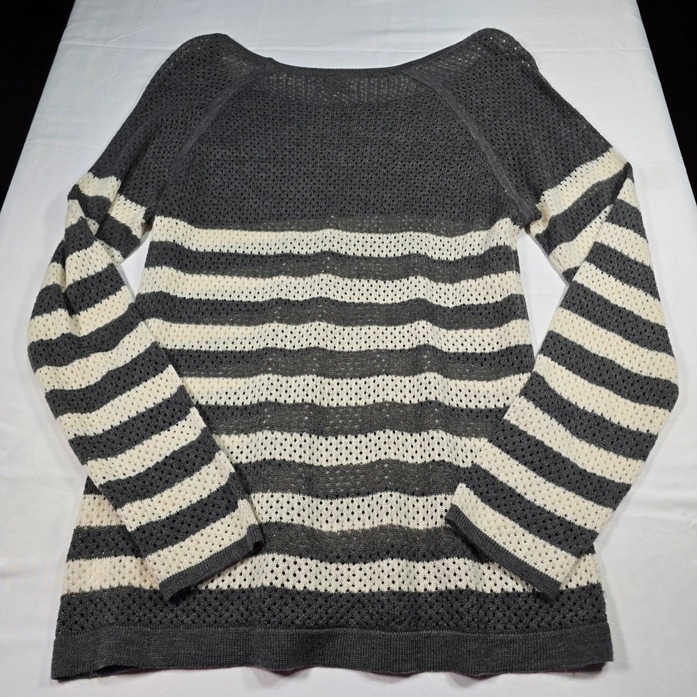 Converse Womens XL Gray White Striped Open Knit Sweater Raglan Sleeve skater - Picture 7 of 7